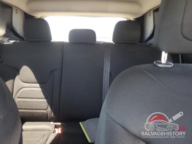 ZACNJBBB7KPK08075 2019 JEEP RENEGADE photo no. 10