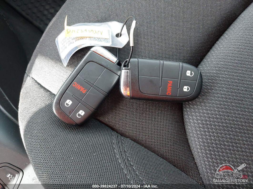 ZACNJDB10PPP70622 2023 JEEP RENEGADE photo no. 11