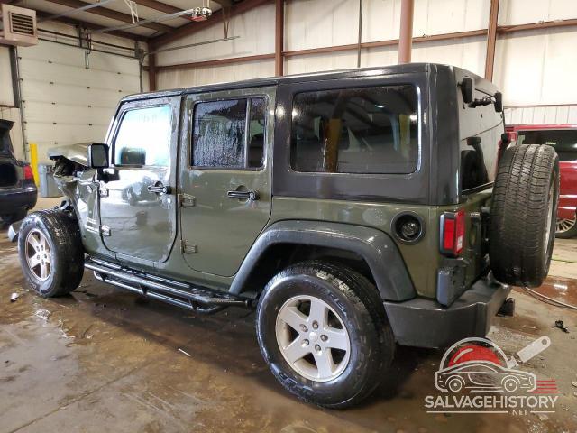 1C4BJWDG1FL696181 2015 JEEP WRANGLER photo no. 2