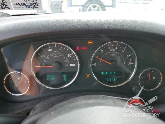1C4HJWDG8JL889995 2018 JEEP WRANGLER photo no. 9