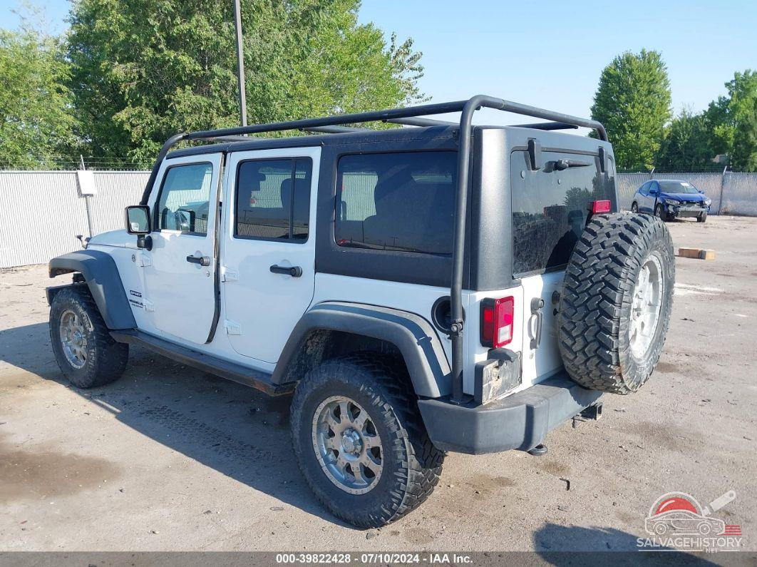 1J4BA3H18BL626332 2011 JEEP WRANGLER UNLIMITED photo no. 3