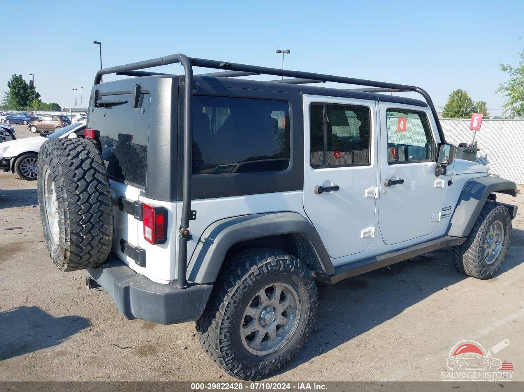 1J4BA3H18BL626332 2011 JEEP WRANGLER UNLIMITED photo no. 4
