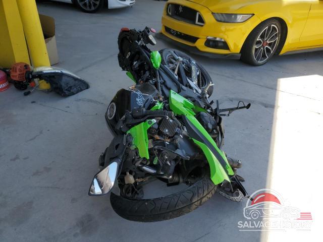 JKAEX8A18FDA21054 2015 KAWASAKI EX photo no. 2
