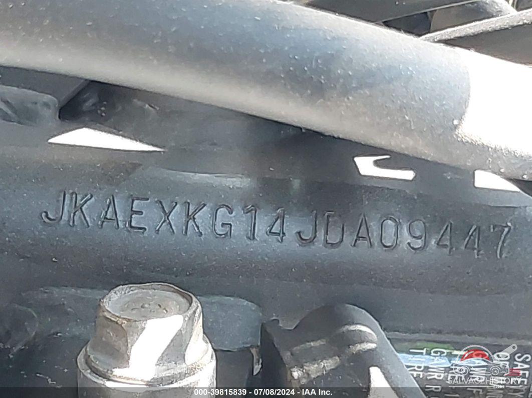 JKAEXKG14JDA09447 2018 KAWASAKI EX400 photo no. 10