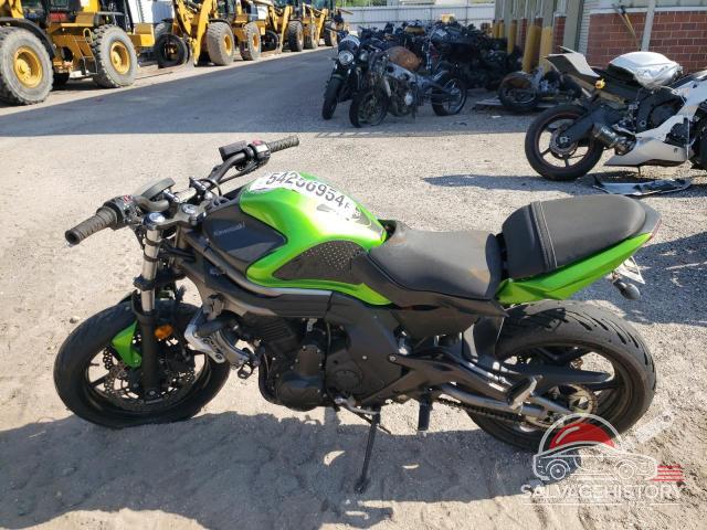 JKAEXEE14CDA02103 2012 KAWASAKI EX650 EC photo no. 3
