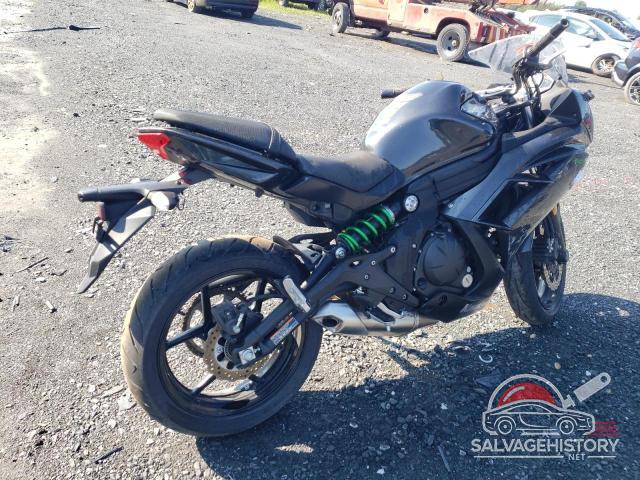 JKAEXEF19GDA27826 2016 KAWASAKI EX650 F photo no. 4