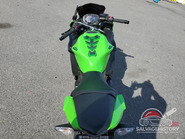 JKAEXEK11JDA26876 2018 KAWASAKI EX650 F photo no. 6