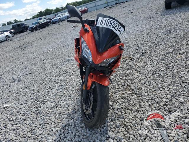 JKAEXEJ12HDA01299 2017 KAWASAKI EX650 J photo no. 2