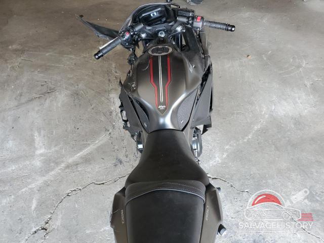 ML5EXEN1XNDA72952 2022 KAWASAKI EX650 N photo no. 6