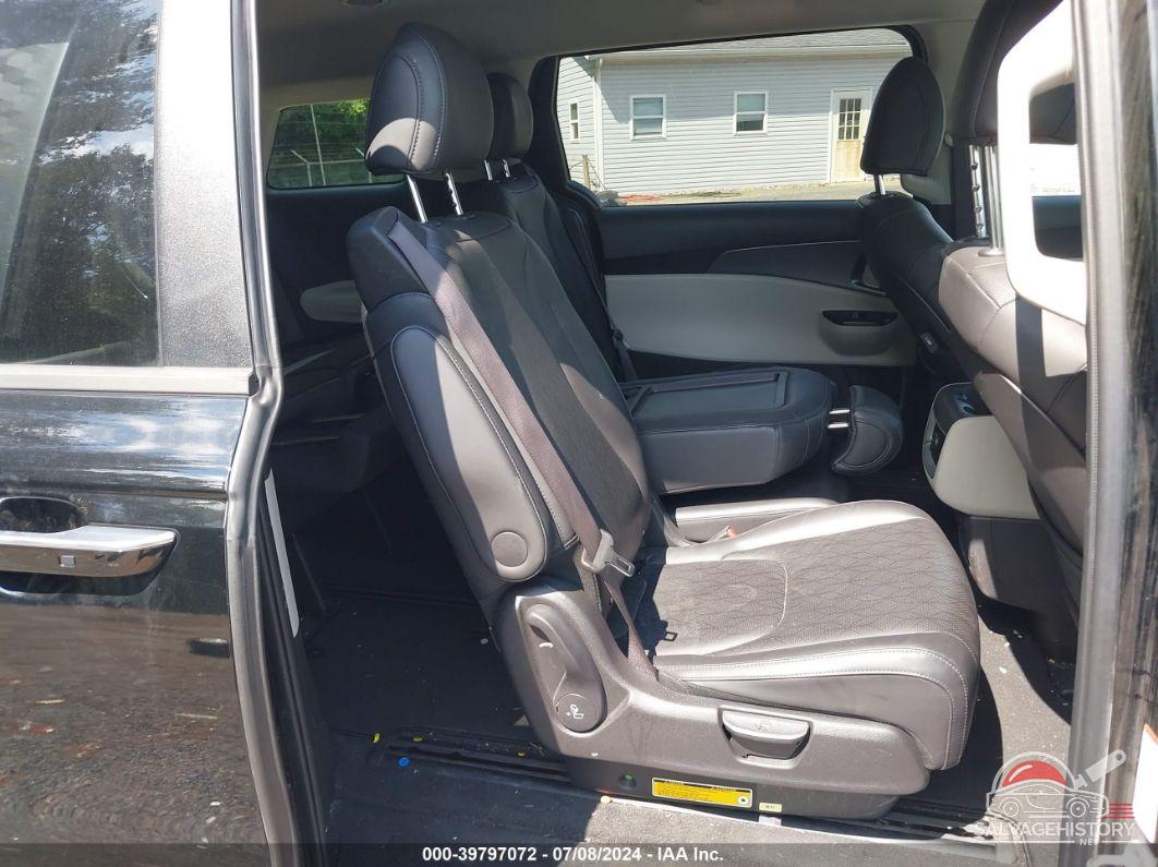 KNDNB4H39P6213168 2023 KIA CARNIVAL MPV photo no. 8