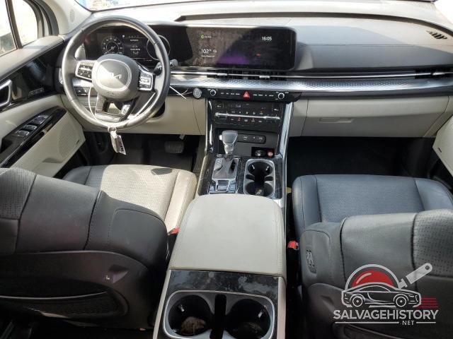 KNDNE5H34N6098148 2022 KIA CARNIVAL S photo no. 8