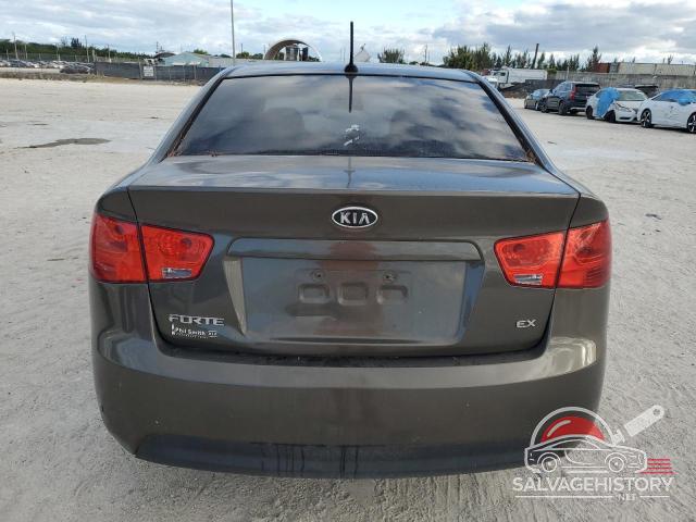 KNAFU4A20A5850976 2010 KIA FORTE photo no. 6