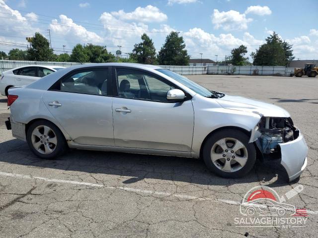 KNAFU4A28A5242753 2010 KIA FORTE photo no. 4