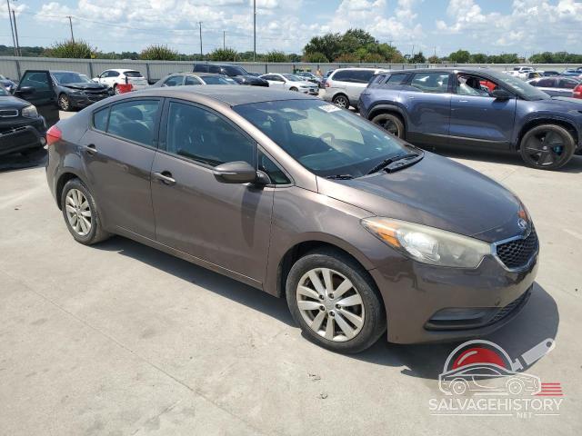 KNAFX4A6XE5225789 2014 KIA FORTE photo no. 4