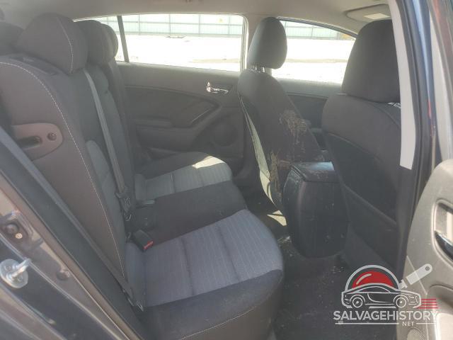 KNAFX5A82F5310179 2015 KIA FORTE photo no. 10