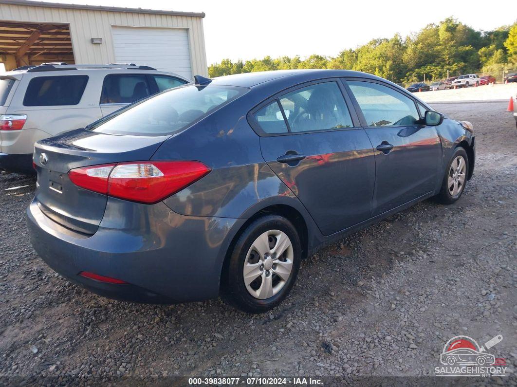 KNAFK4A63G5543142 2016 KIA FORTE photo no. 4