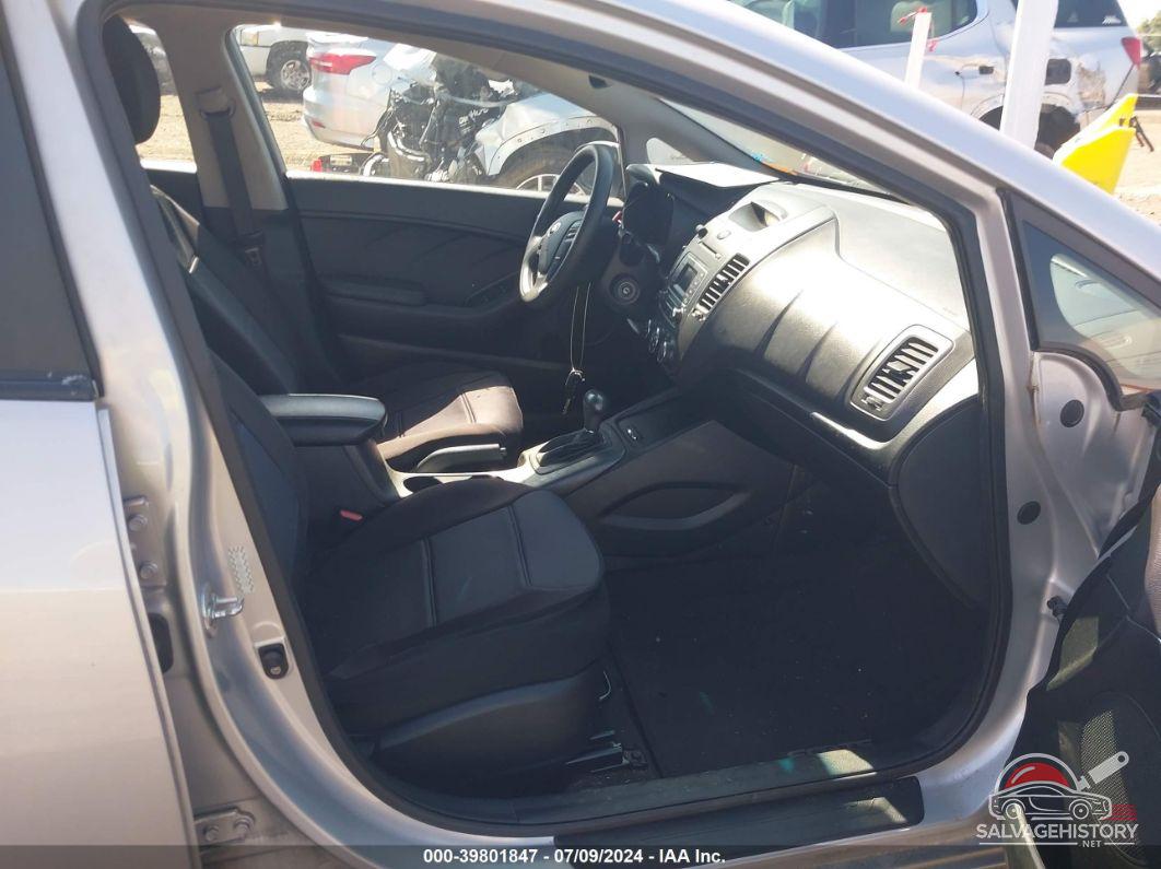 KNAFK5A81G5647197 2016 KIA FORTE photo no. 5