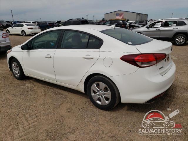 3KPFK4A72HE068181 2017 KIA FORTE photo no. 2