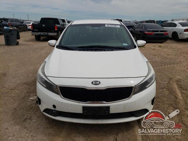 3KPFK4A72HE068181 2017 KIA FORTE photo no. 5