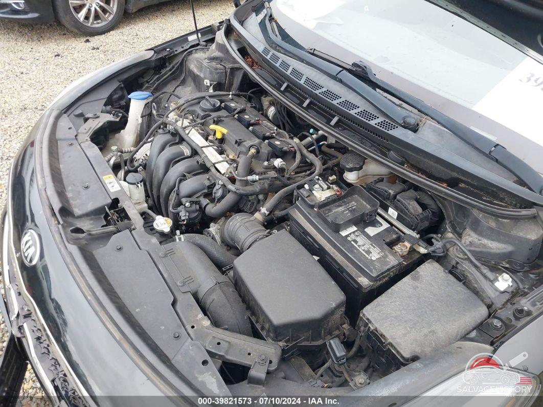 3KPFK4A74HE045811 2017 KIA FORTE photo no. 10