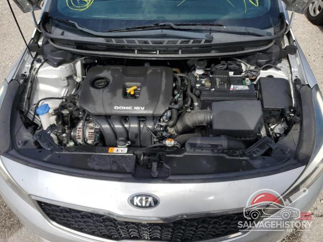 3KPFK4A76HE123862 2017 KIA FORTE photo no. 11