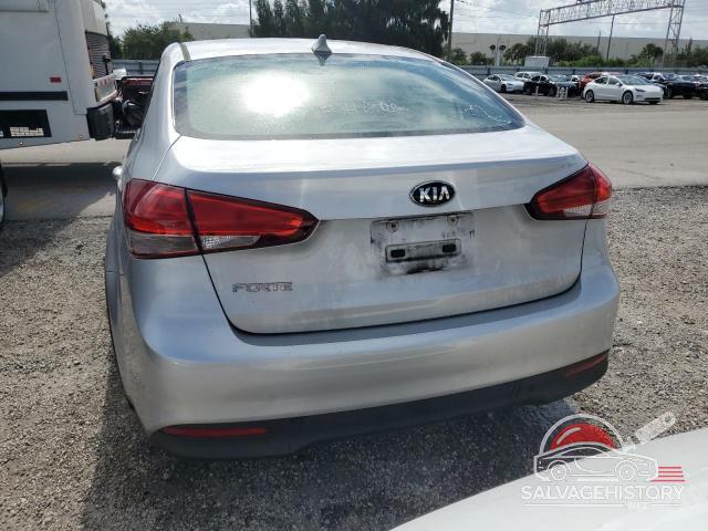 3KPFK4A76HE123862 2017 KIA FORTE photo no. 6