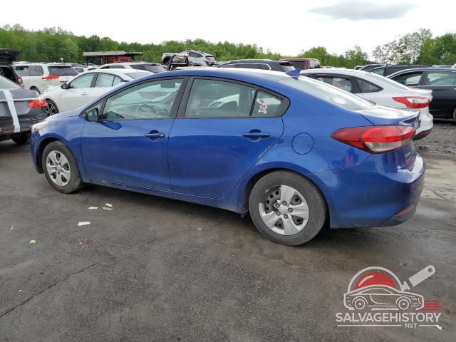3KPFL4A70HE062554 2017 KIA FORTE photo no. 2
