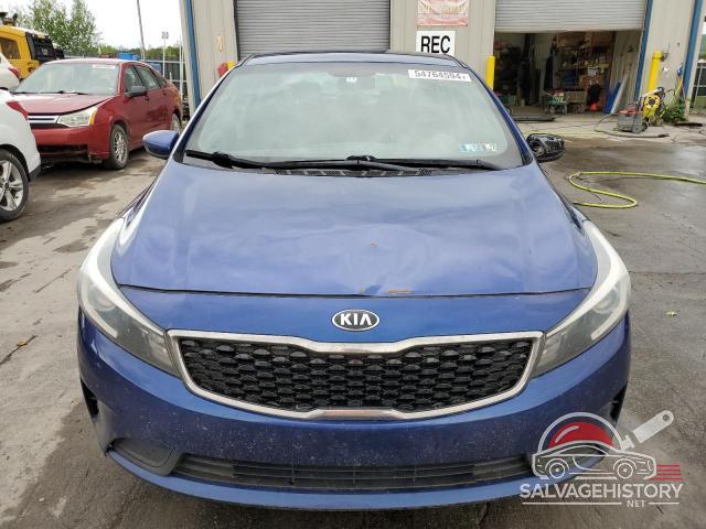 3KPFL4A70HE062554 2017 KIA FORTE photo no. 5