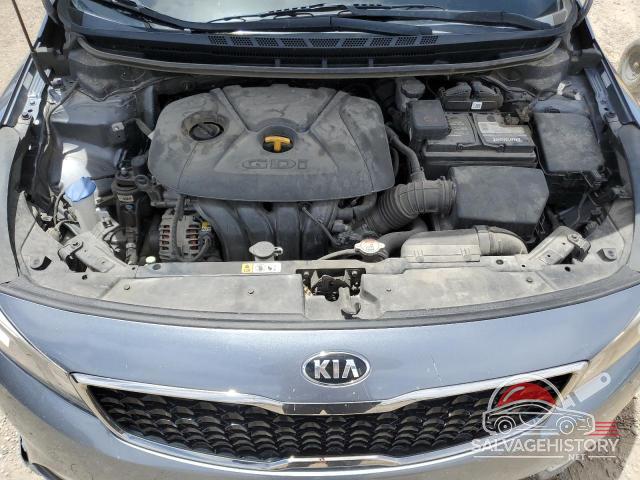 3KPFL4A88HE007035 2017 KIA FORTE photo no. 11
