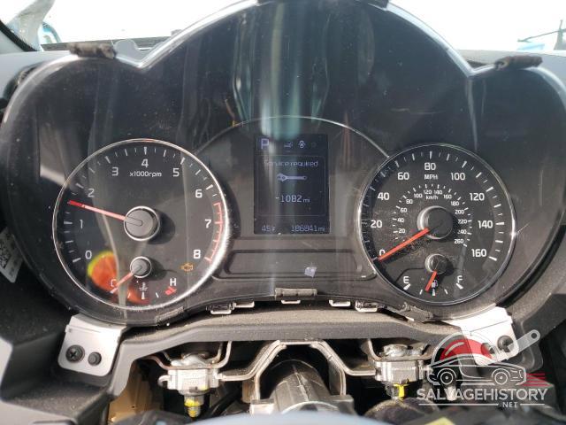 3KPFK4A70JE280955 2018 KIA FORTE photo no. 9