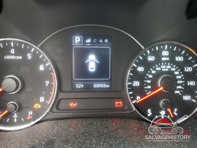 3KPFL4A77JE245178 2018 KIA FORTE photo no. 9