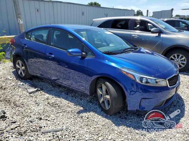 3KPFL4A7XJE188698 2018 KIA FORTE photo no. 4