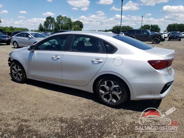 3KPF24AD6LE145469 2020 KIA FORTE photo no. 2
