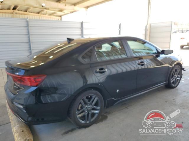 3KPF34AD2ME273108 2021 KIA FORTE photo no. 3