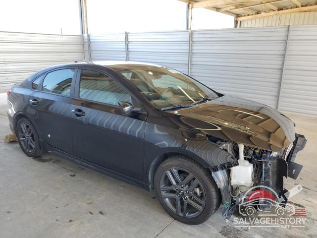 3KPF34AD2ME273108 2021 KIA FORTE photo no. 4