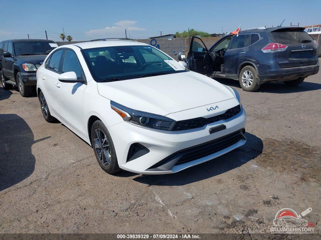 3KPF24AD5NE417934 2022 KIA FORTE photo no. 24