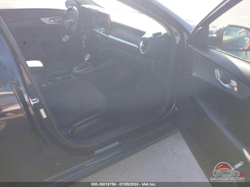 3KPF24AD7NE483160 2022 KIA FORTE photo no. 5