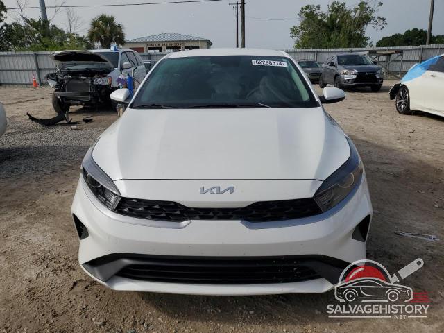 3KPF24AD4PE643417 2023 KIA FORTE photo no. 5