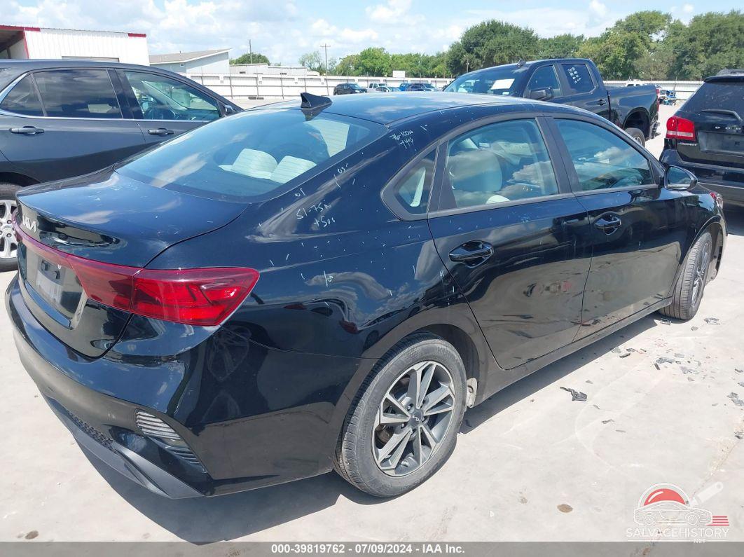 3KPF24AD6PE665905 2023 KIA FORTE photo no. 4