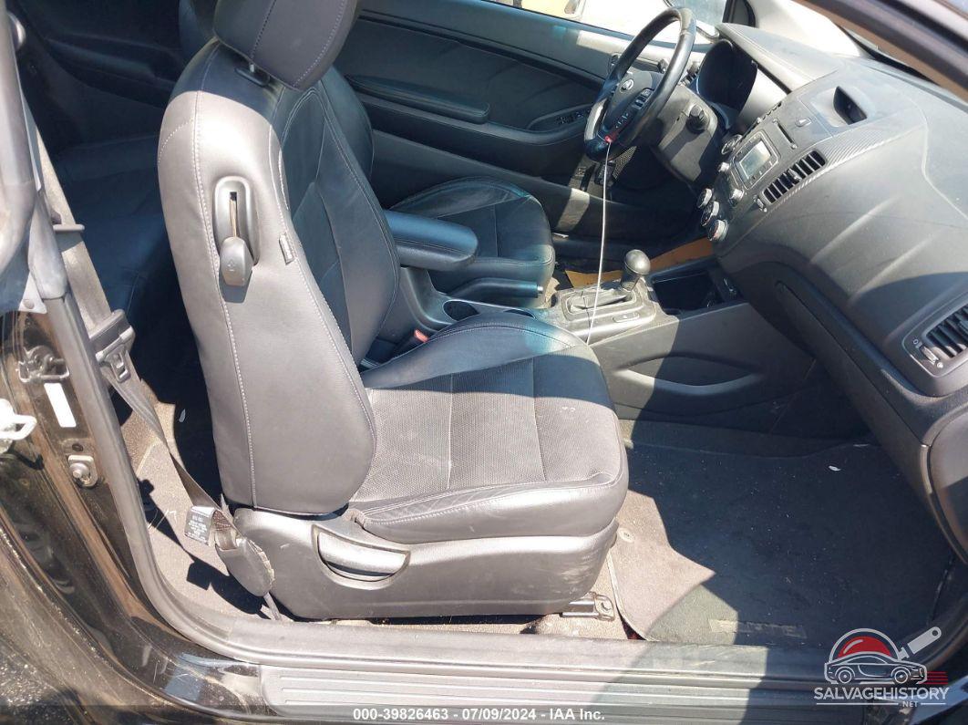 KNAFX6A87F5392836 2015 KIA FORTE KOUP photo no. 5