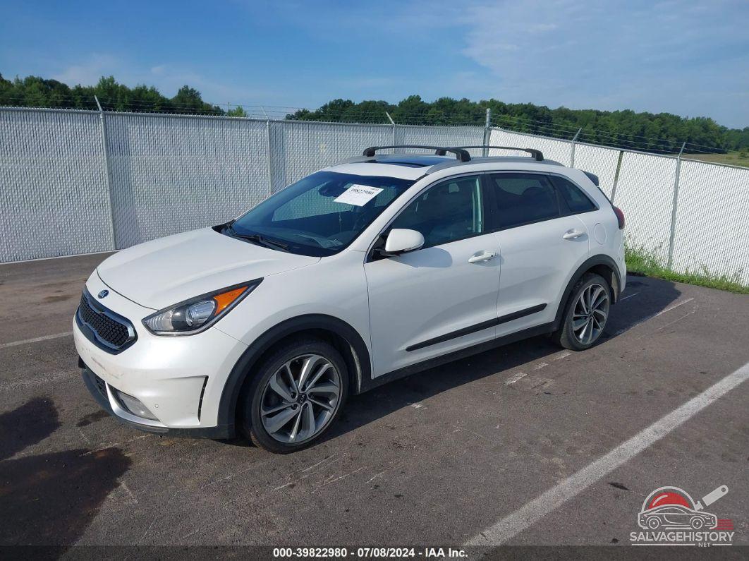 KNDCE3LC8H5043926 2017 KIA NIRO photo no. 2