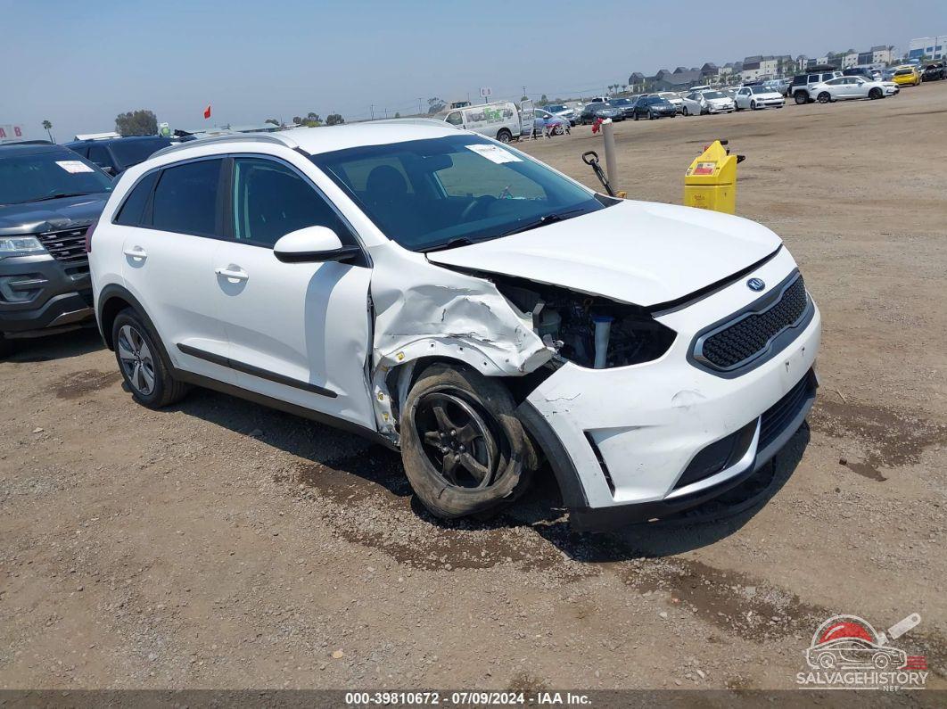 KNDCB3LC6J5204613 2018 KIA NIRO photo no. 23