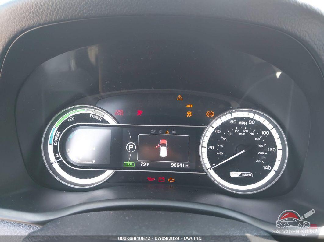 KNDCB3LC6J5204613 2018 KIA NIRO photo no. 7