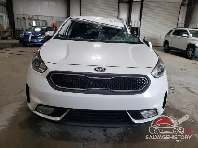 KNDCC3LC2K5274589 2019 KIA NIRO photo no. 5