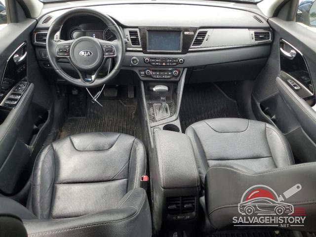KNDCE3LCXK5345712 2019 KIA NIRO photo no. 8