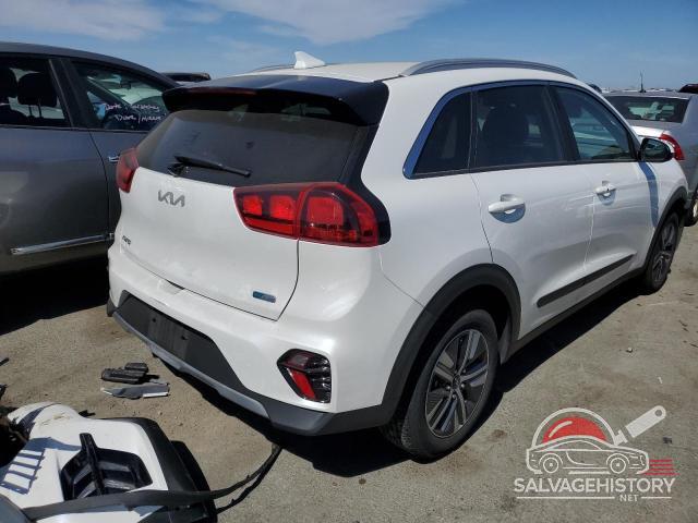 KNDCM3LD5N5542979 2022 KIA NIRO photo no. 3