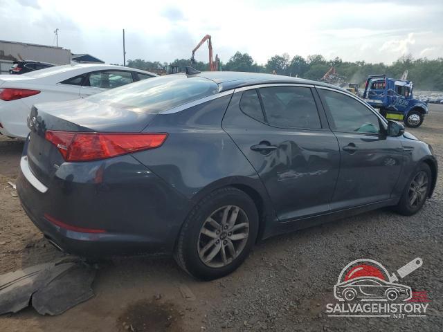 KNAGM4A71B5070454 2011 KIA OPTIMA photo no. 3