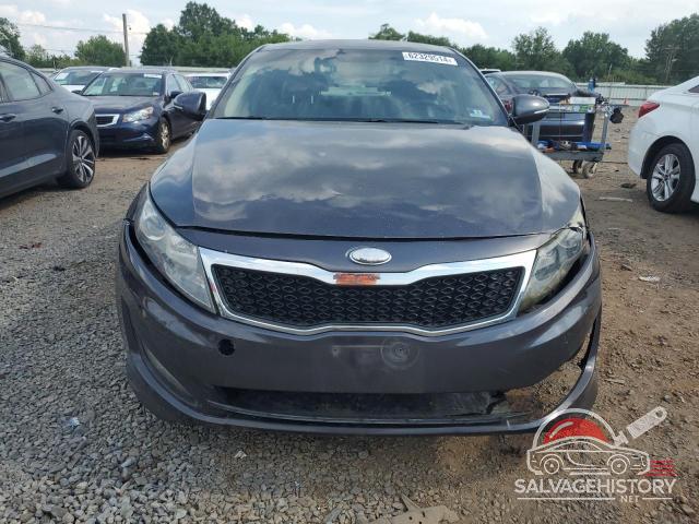 KNAGM4A71B5070454 2011 KIA OPTIMA photo no. 5