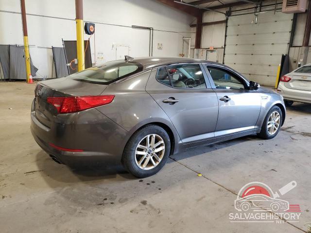 KNAGM4A79B5069956 2011 KIA OPTIMA photo no. 3