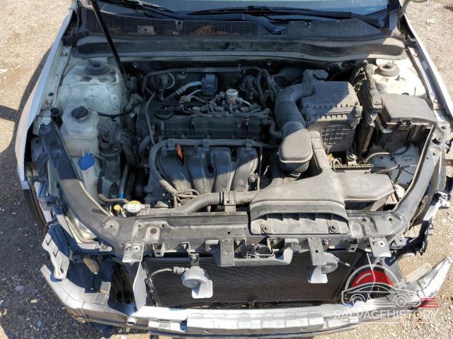 KNAGM4A78C5271575 2012 KIA OPTIMA photo no. 11